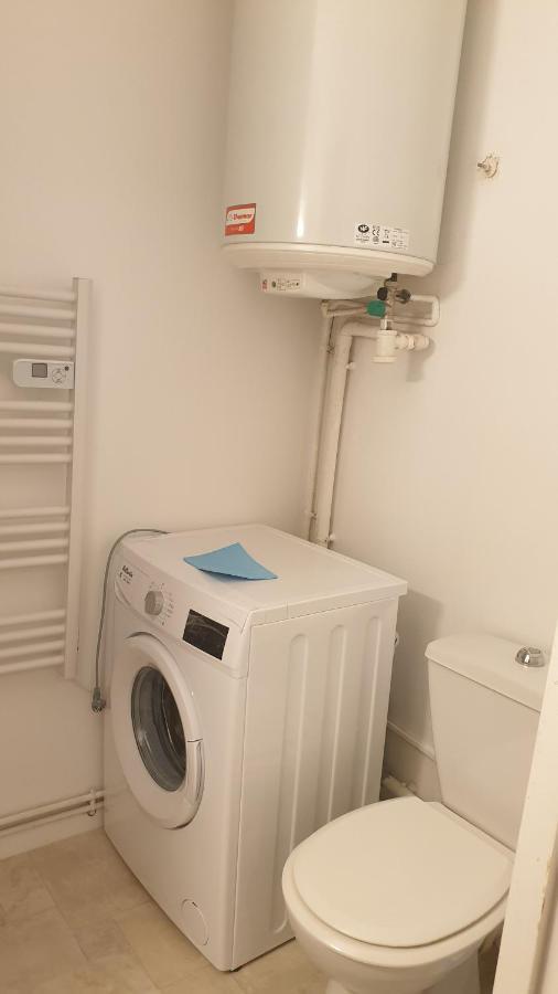 Studio Simplicien *Cosy* plein centre ville de Poitiers *TV* Wifi *Café* Exterior foto